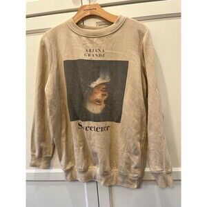 Ariana Grande sweetener size medium sweatshirt preppy concert